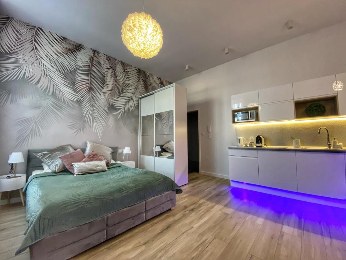 Apartament Bialy Z Jacuzzi Cracovia Exterior foto