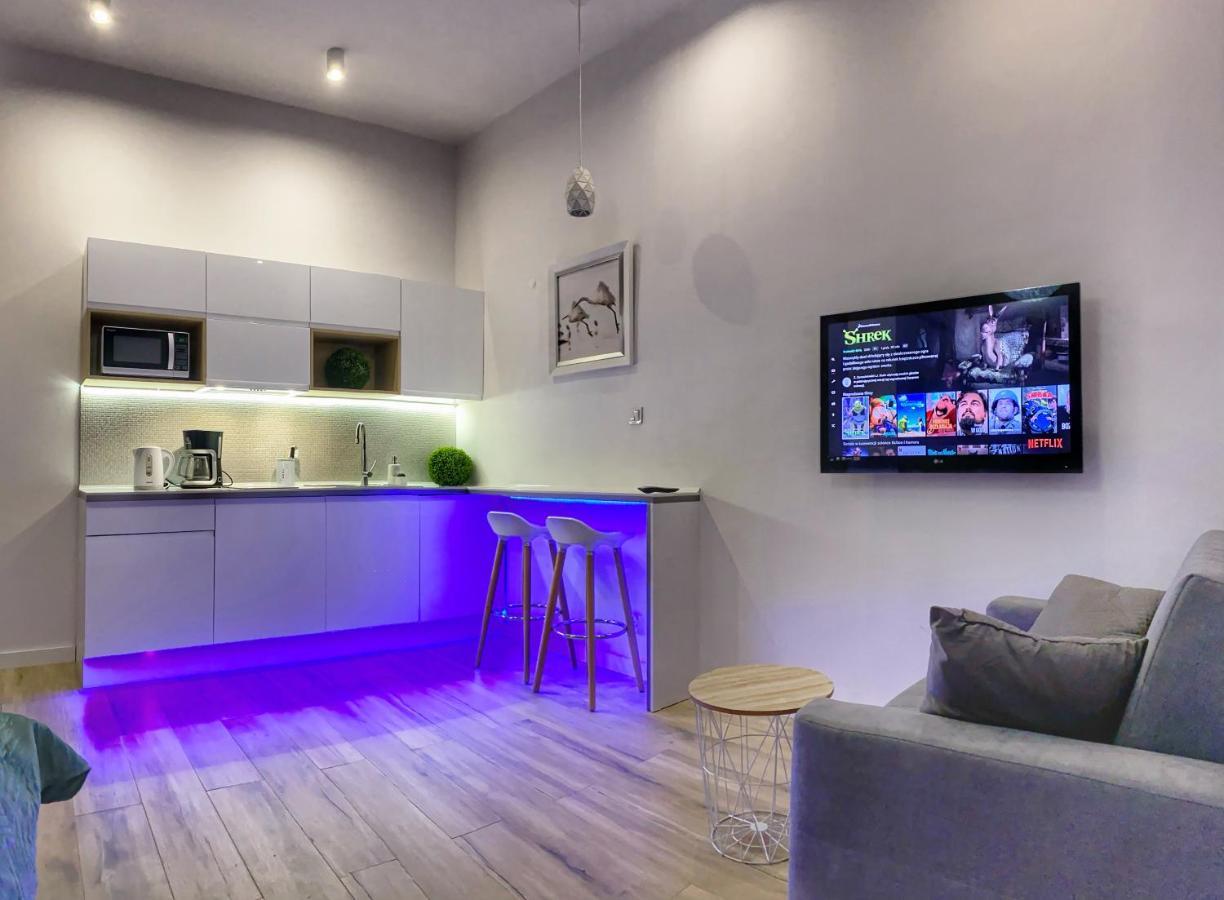 Apartament Bialy Z Jacuzzi Cracovia Exterior foto