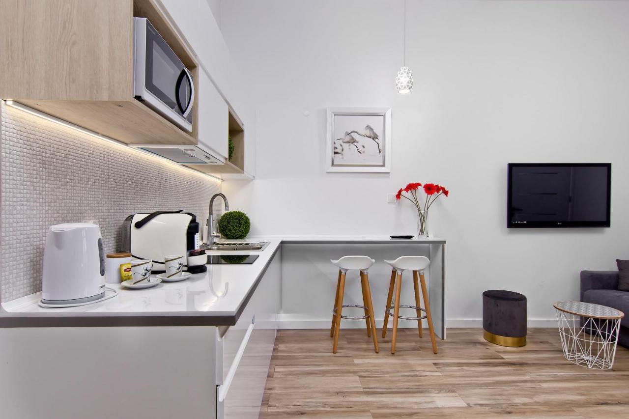 Apartament Bialy Z Jacuzzi Cracovia Exterior foto